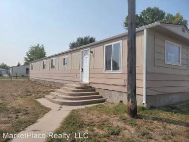Main picture of 111 Crest Dr