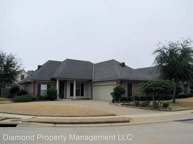 Main picture of 108 Devereaux Dr