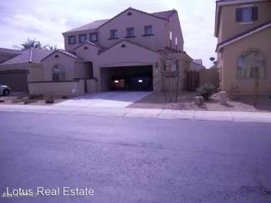 Main picture of 41 W Hackberry Dr