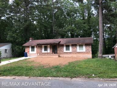 Main picture of 698 Jeb Stuart Dr