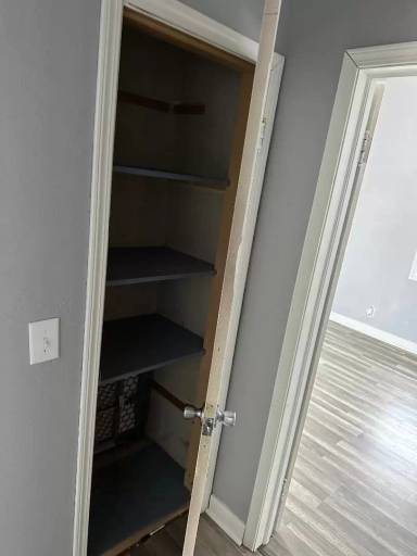 Main picture of 109 14th St NW