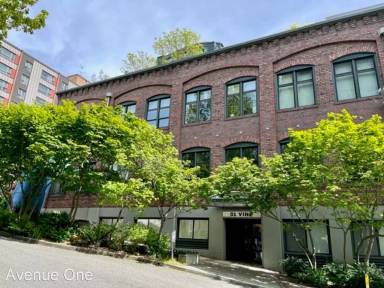 Main picture of 81 Vine St