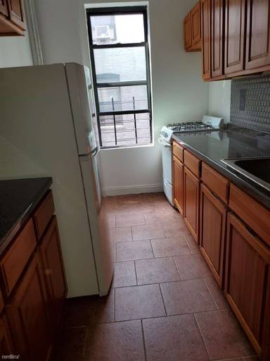 Main picture of 1402 Sterling Pl