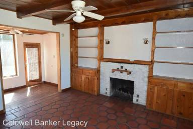Main picture of 2645 Adams St NE