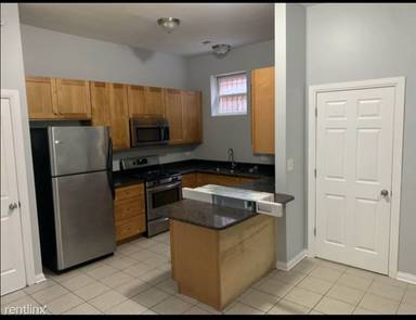Main picture of 3106 W Arthington St