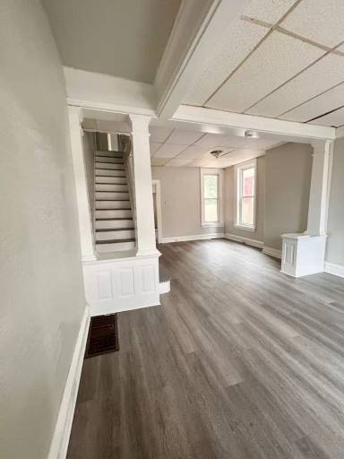 Main picture of 116 S 4th St