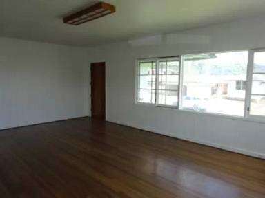 Main picture of 704 Ekekela Pl