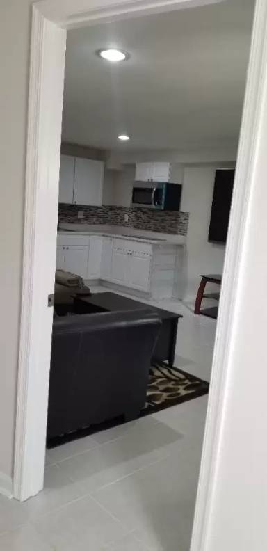 Main picture of 45042 University Dr
