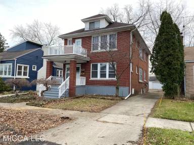 Main picture of 336 E Webster St