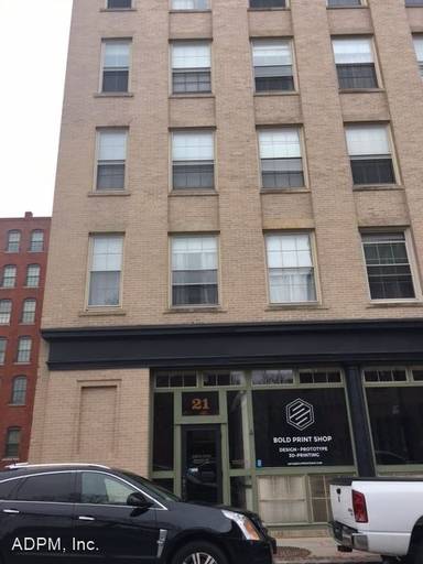 Main picture of 21 Wingate St
