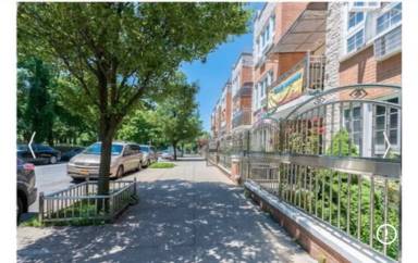 Main picture of 305 Mount Eden Pkwy