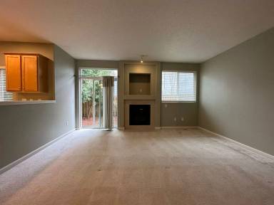 Main picture of 1545 NE Challis Pl