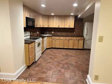 Main picture of 14 Skokorat St