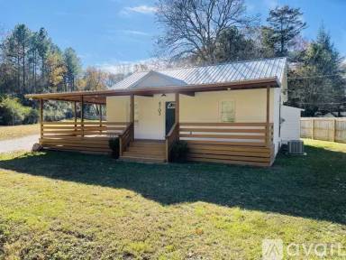 Main picture of 4703 Green Shanty Rd