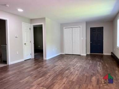 Main picture of 400 S Barre Rd