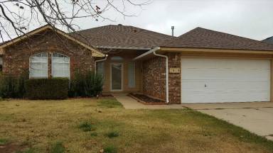 Main picture of 2909 SE 95th St