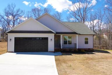 Main picture of 213 Larissa Ct