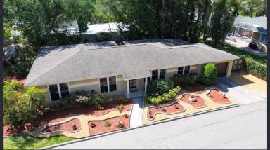 Main picture of 525 Lamara Way NE