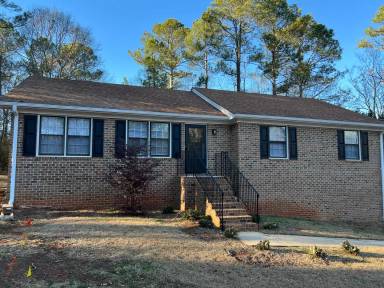 Main picture of 195 Woodberry Ct