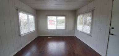 Main picture of 501 S Chatfield St