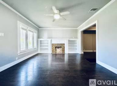 Main picture of 1007 S Plymouth Blvd