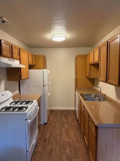 Main picture of 5940 Landis Ave