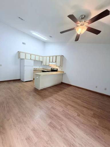 Main picture of 1280 High Rd