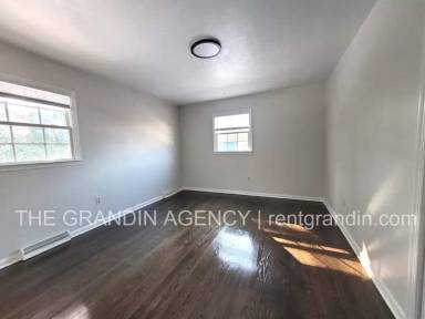Main picture of 1109 Mountain View Rd