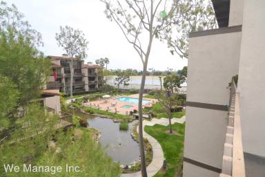 Main picture of 5302 Marina Pacifica Dr S