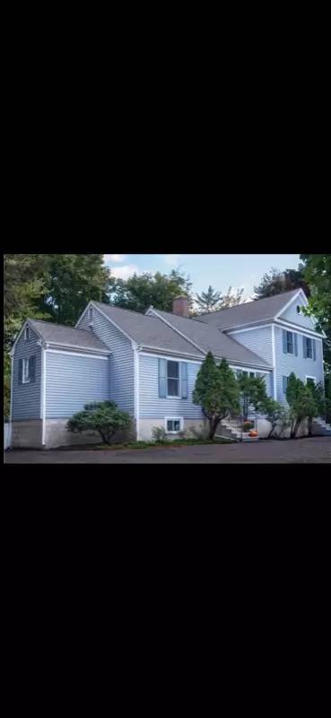 Main picture of 164 New Norwalk Rd