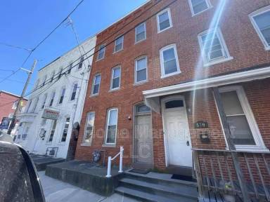 Main picture of 540 Walnut St