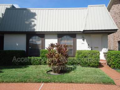 Main picture of 2036 S 5th St