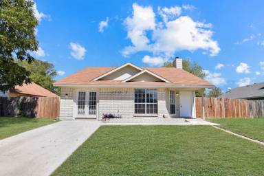 Main picture of 3707 Holbert Dr