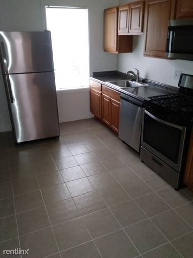 Main picture of 1517 N Patterson Park Ave