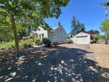 Main picture of 6153 SE Tenino St