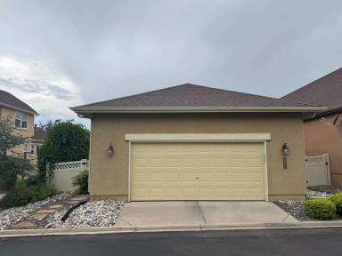 Main picture of 5621 Blue Moon Dr