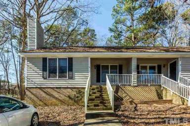 Main picture of 606 Brent Rd