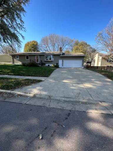 Main picture of 1209 S Clover Ave