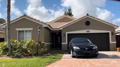 Main picture of 8246 SW 157th Ct
