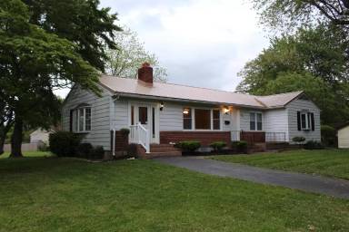 Main picture of 67 Ann Ave