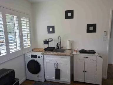 Main picture of 19055 Friar St