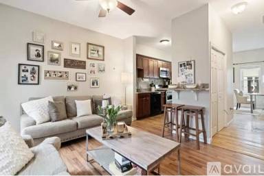 Main picture of 506 E 8th St