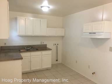 Main picture of 1115 E Peck St