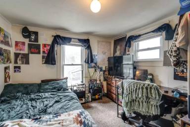 Main picture of 313 Power St