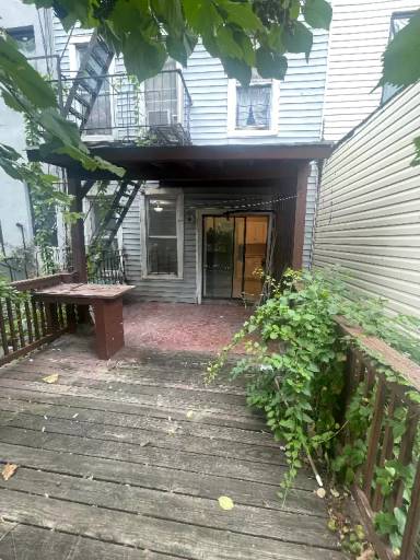 Main picture of 1310 Clay Ave