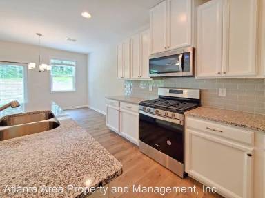 Main picture of 1869 Parkades Path SW