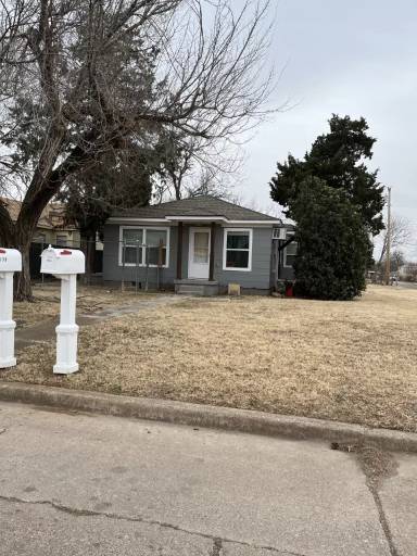 Main picture of 1312 NW Taft Ave