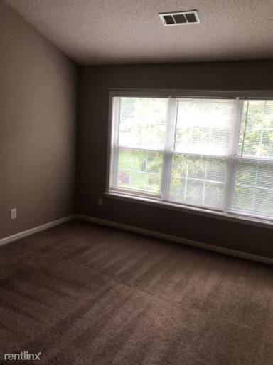 Main picture of 3580 Chastain Trl NE