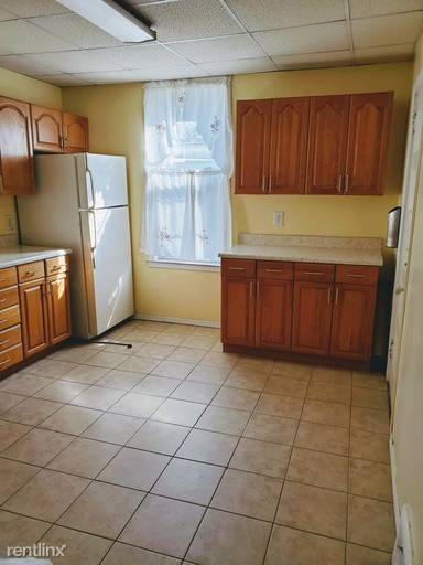 Main picture of 297 Ege Ave