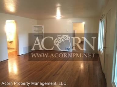 Main picture of 805 Jefferson St